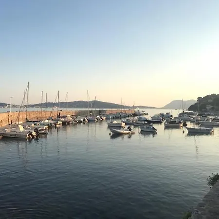 Apartamento Joli A 100m Des Plages Tolón