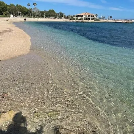 Joli A 100m Des Plages *