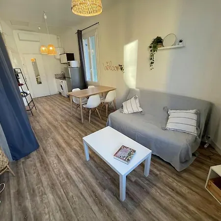Joli A 100m Des Plages Lejlighed Toulon